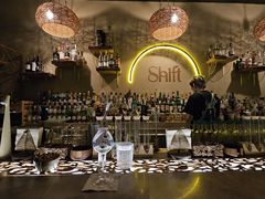 -Shift cocktail bar鸡尾酒吧