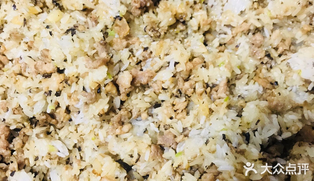 隔水蒸熟。隔水蒸的才不会太烂，软硬比较适中