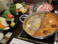 -呷哺呷哺(世贸.工三店)