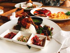 -Pundi Pundi Restaurant