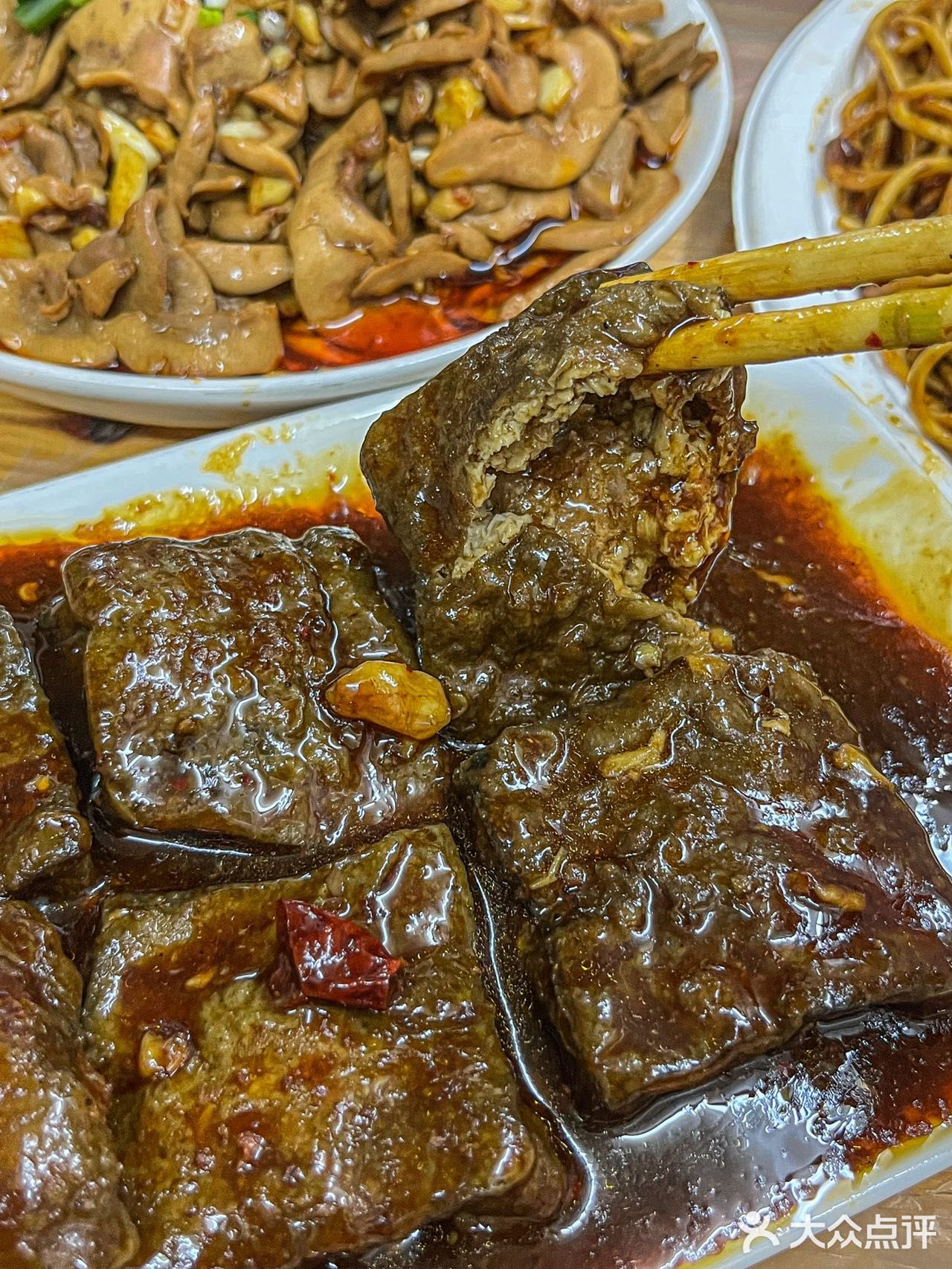 被汉口本地人吹爆的牛肉面🍜好吃到离谱‼️