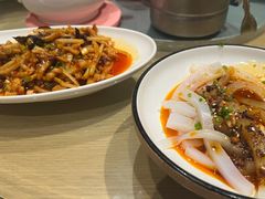 -渝信川菜 · 川味家常菜(财富购物中心店)