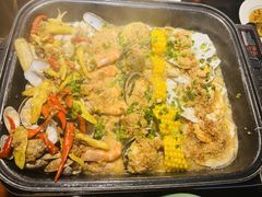 -魏铭鱼头捞饭(晋阳路店)