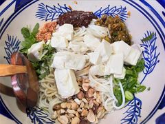 -蜗牛小馆醉乡民谣云南菜(惠新西里店)