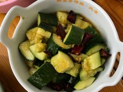 拍黄瓜-炒豆合作社(东四总店)