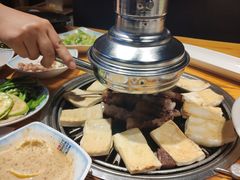 -唯成•韩国炭火烤肉 유성고기