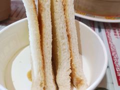 厚切奶油多-憶廟街 X 沙角邨(太古城店)