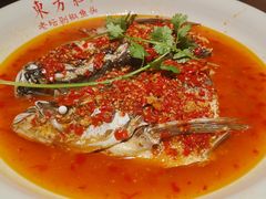 老坛剁椒鱼头-东方红·湖南菜(金屿店)