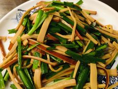 韭香鸡蛋干-伊兰麒兰馨园·川菜·清真馆(339电视塔店)