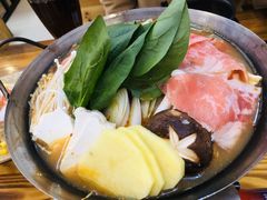牛肉泡菜火锅-葉家.焼鳥.居酒屋(惠利街店)