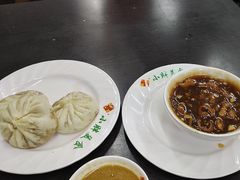 -小胖包子王(定安路店)