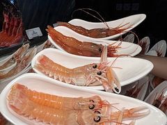-雍容荟帝王蟹活龙虾展台自助(IFS黑金店)