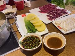 -牛很鲜潮汕牛肉火锅(朝晖路店)