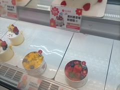 -花花卷卷·鲜食蛋糕(静安久光百货店)