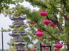 -龙华寺