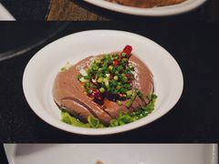肥肠-周师兄大刀腰片火锅(洪崖洞旗舰店)