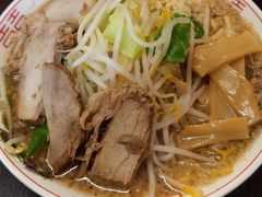 -拉面莊夢語＆中华料理八椿