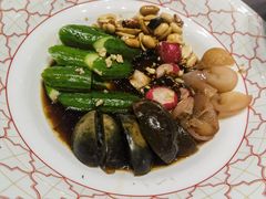 -香山湖家家宴(中山陵店)