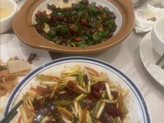 -小菜园新徽菜(镇江丹阳吾悦店)