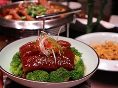 红酒红烧肉-万重锦·人文川菜馆(骡马市店)