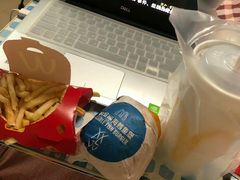 -麦当劳(湛江大厦店)