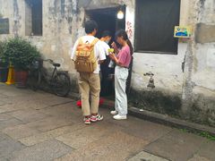-仓桥直街臭豆腐