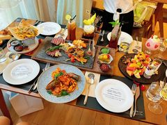 -Mark&Mars Restaurant