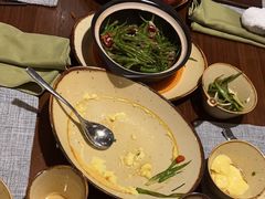 -石梅湾威斯汀度假酒店-品味餐厅·川湘菜·海鲜风味火锅·手工面食·万州烤鱼·口味牛蛙·小龙虾