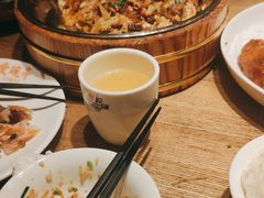 -爱碗亭·鲜炒湖南菜(壹城中心店)