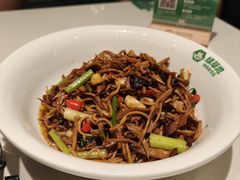 -绿草地·湘菜(7mall店)