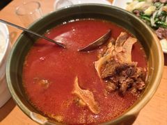 番茄牛尾汤-曾牛肉