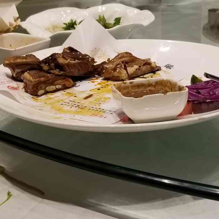 刻龙海港城-"宝宝周岁在他家吃,店里说帮我们布置下,一.