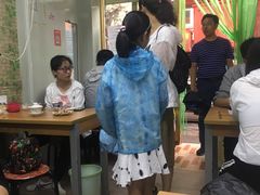 等位区-马学武手抓美食(下南关总店)