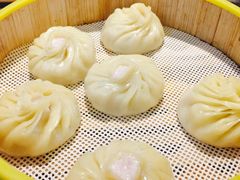 -时尚MEGO商业广场(华新地铁店)