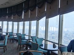 -怡豪大饭店·银顶旋转餐厅