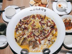 -太二酸菜鱼(武汉光谷保利店)