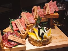 -山川小町·极番烧肉(新地假日广场店)