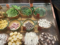 -一绪に和牛寿喜烧(罗湖益田假日店)