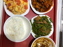 -来必堡(娄山关路店)