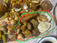 -东来菜馆•手抓海鲜家常菜•海鲜锅贴(鸽子窝店)