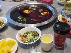 -忘情水鱼头·鲜鱼火锅(滨江中路店)
