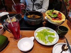 -云海肴·汽锅鸡·云南菜(天山百盛优客店)