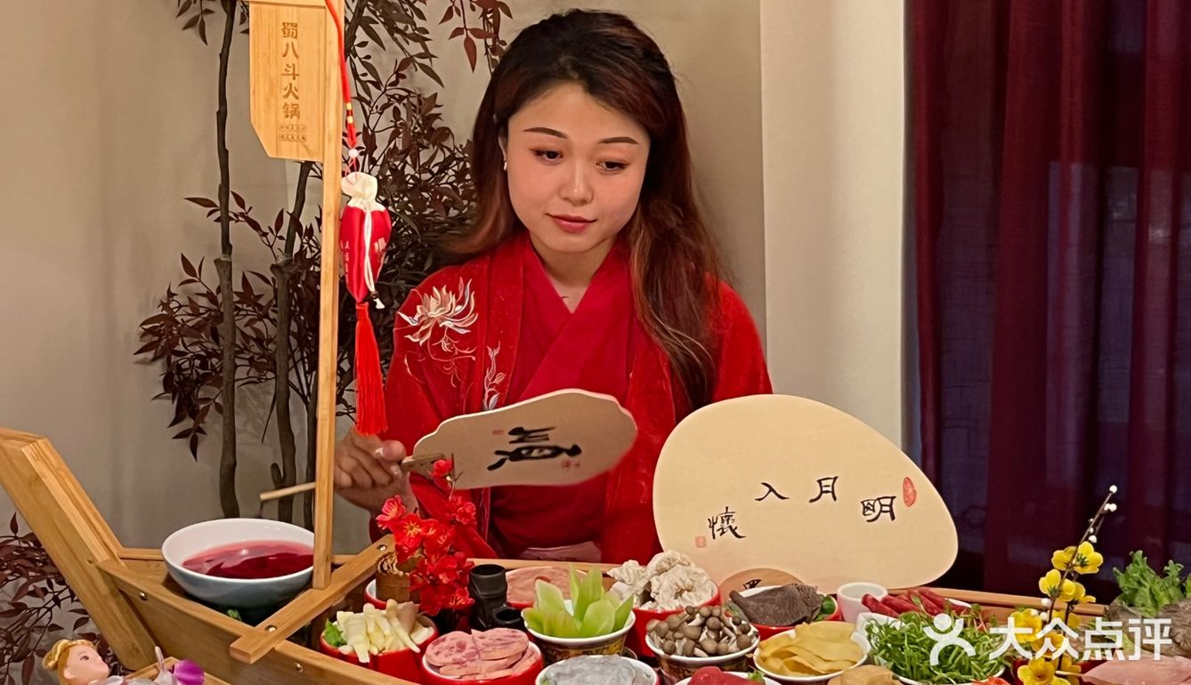 谁敢信❗️一条木舟载满我爱吃的，是什么体验