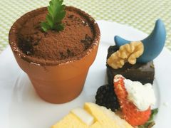 -亮马河饭店翠雅咖啡厅