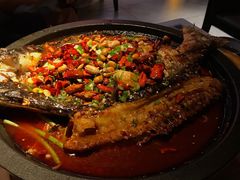 -鸣记脆皮烤鱼·海鲜烤鱼(三八广场店)