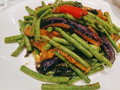 蒜蓉丝瓜远蒸豆角-大石牌酒楼