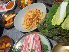-草家酱蟹炭火烤肉店(珲春南路二店)