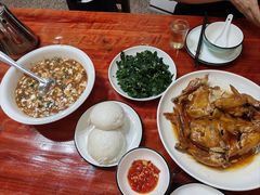 -芦茨金富饭庄·25年老字号·专做稻草鸡