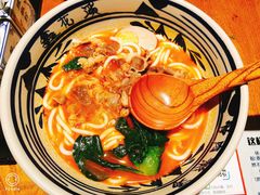 -鑫花溪牛肉米粉(东环大润发店)