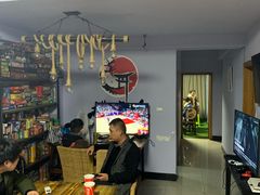 -五个核桃桌游吧(南坪店)